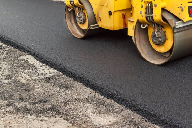 Best Driveway Paving Contractor  in Mckees Rocks, PA